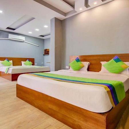 Treebo Trend Aashiyana Paradise Badshahpur Exterior photo