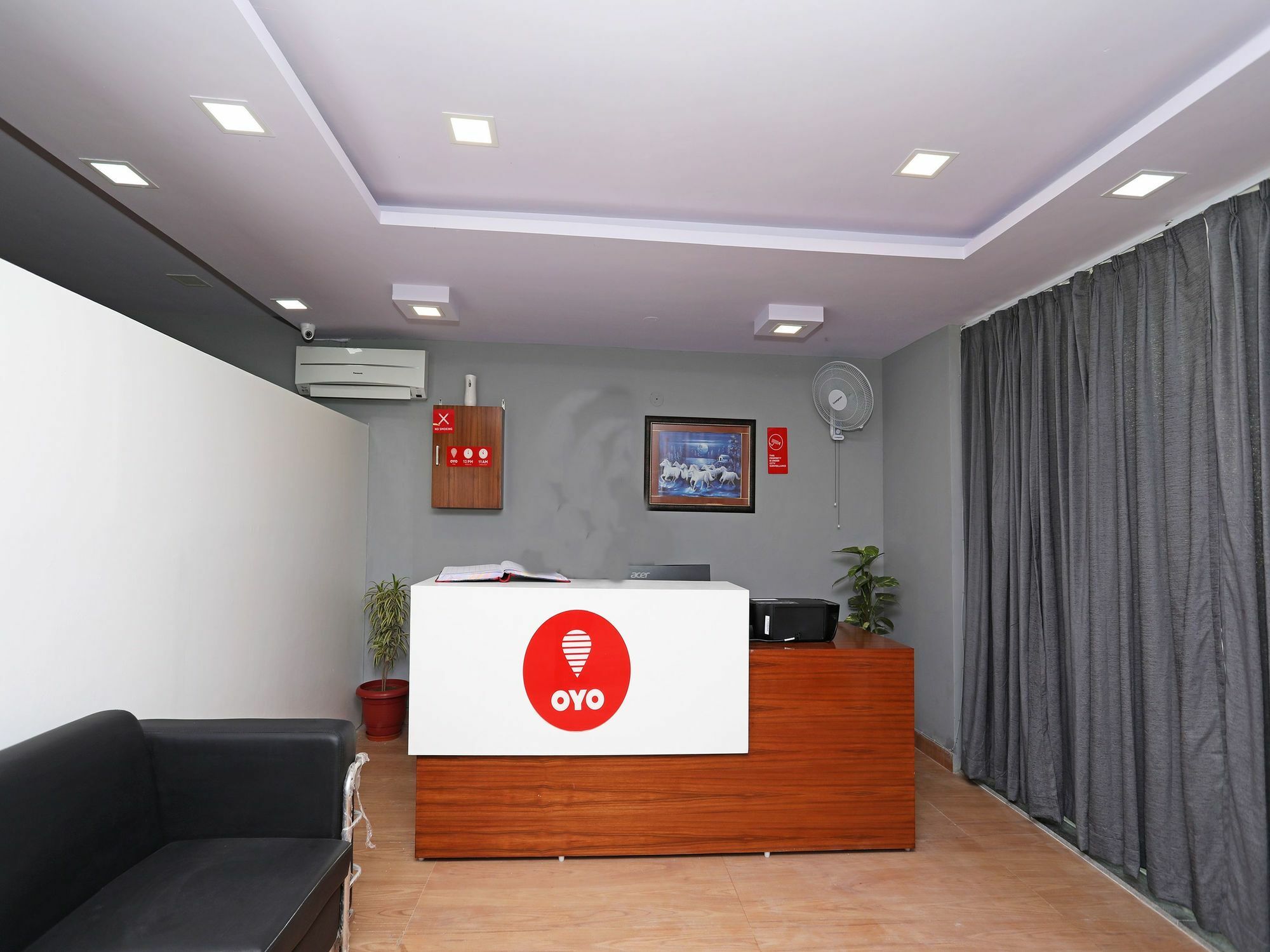 Treebo Trend Aashiyana Paradise Badshahpur Exterior photo