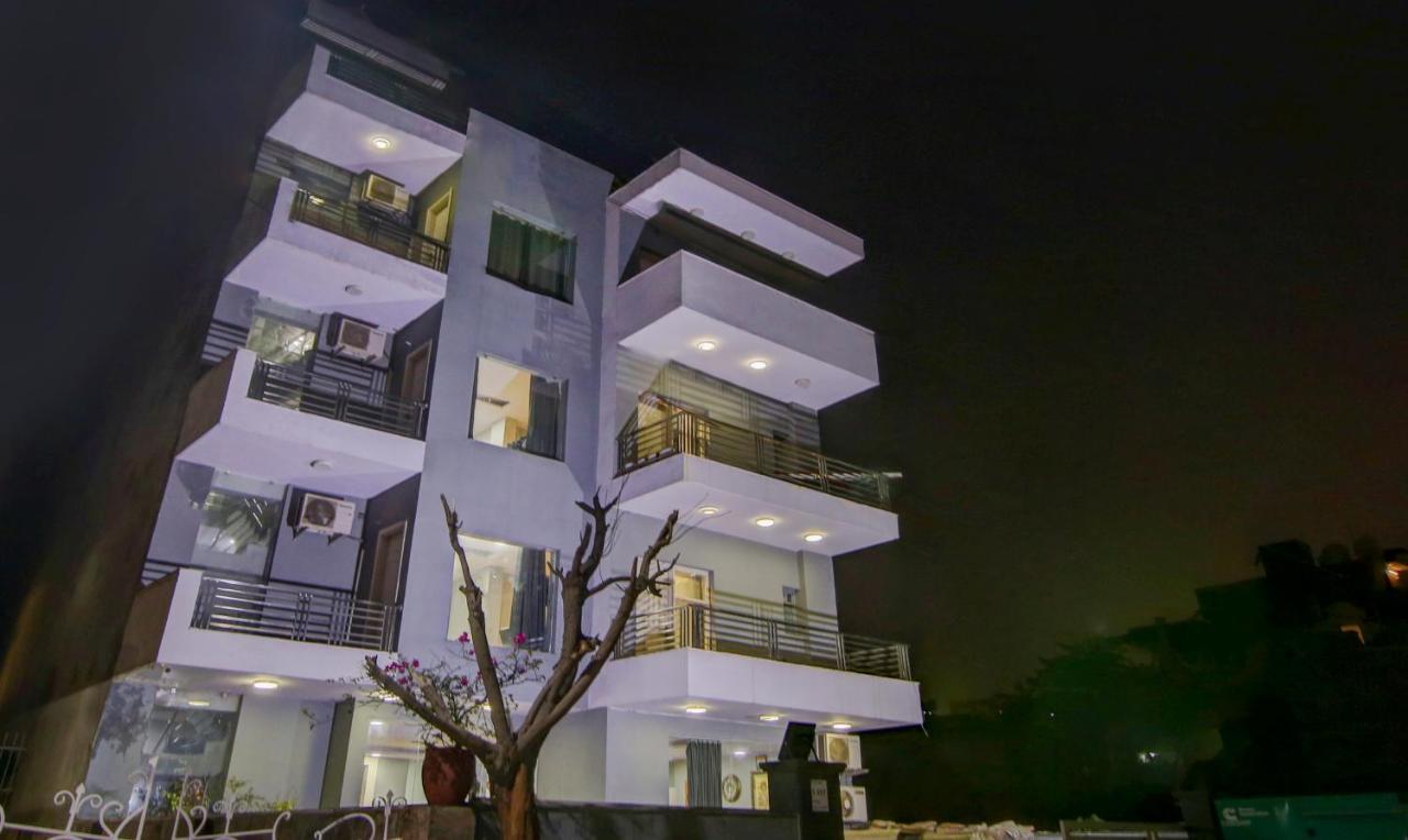 Treebo Trend Aashiyana Paradise Badshahpur Exterior photo