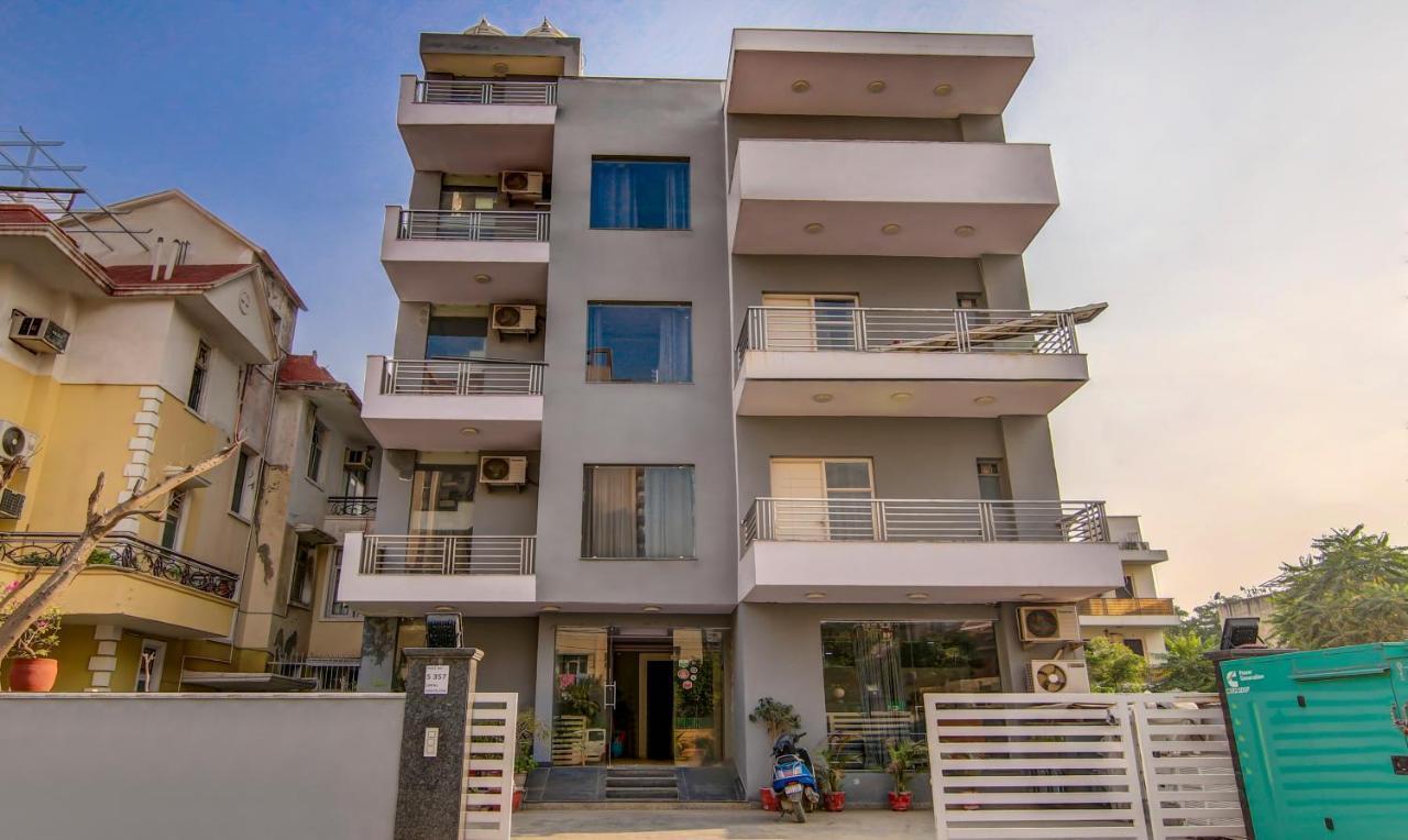 Treebo Trend Aashiyana Paradise Badshahpur Exterior photo